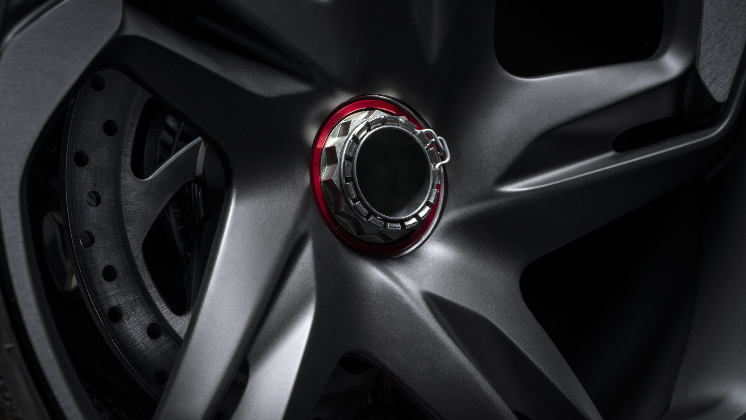 Roda Diavel V4 Bentley