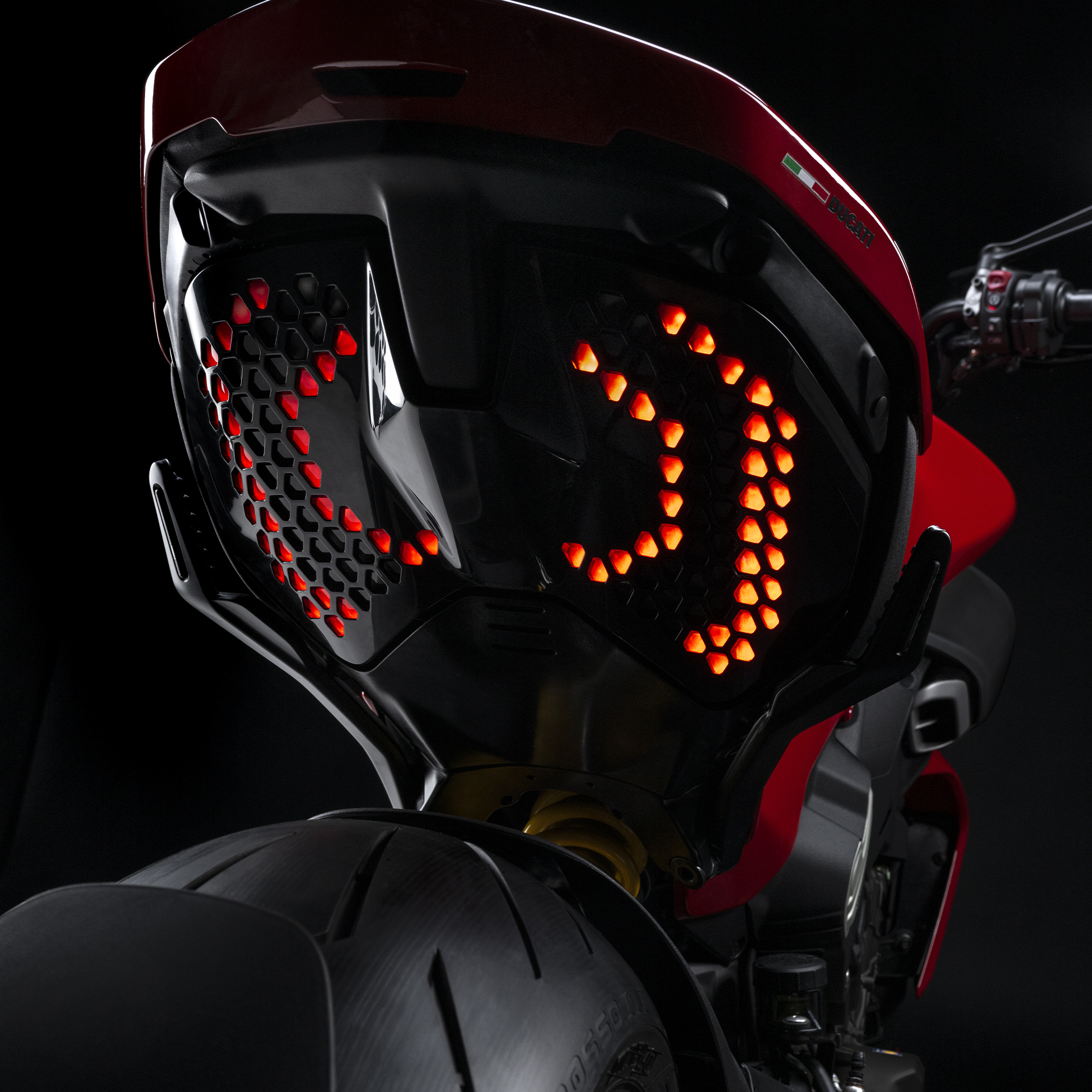 Luz Traseira Diavel V4