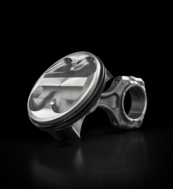 Ducati-Superquadra-Mono-overview-carousel-imgtxt-677x740-02