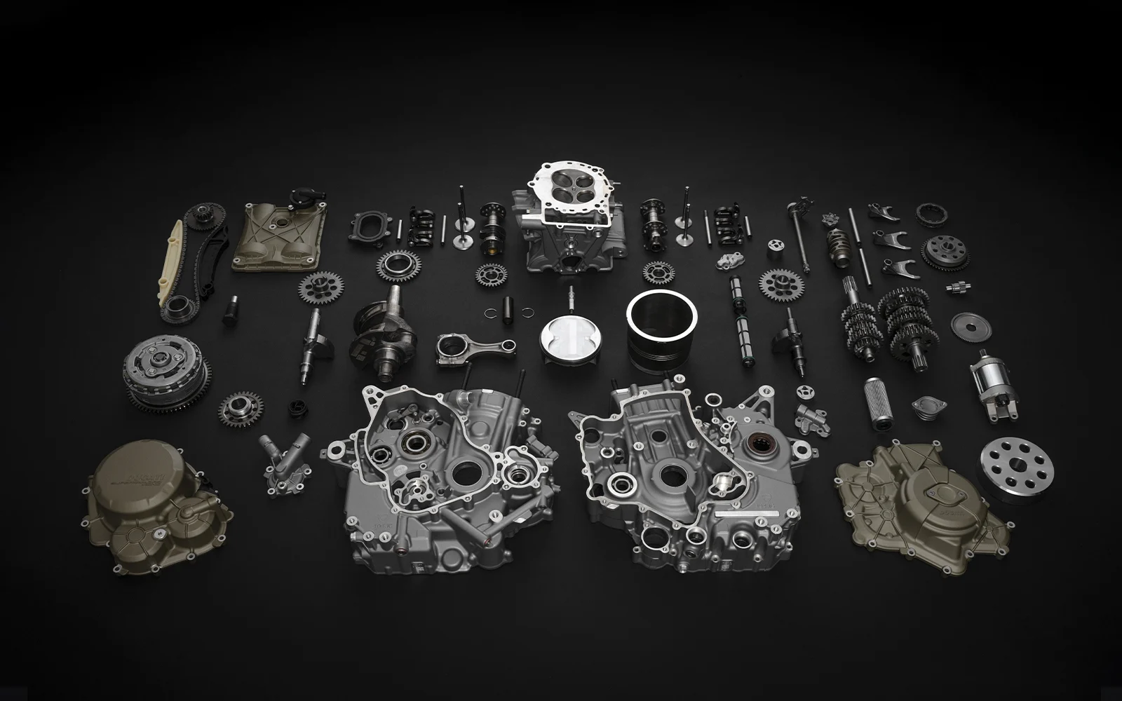 Ducati-Superquadro-Mono-tech-spec-hero-short-1600x1000