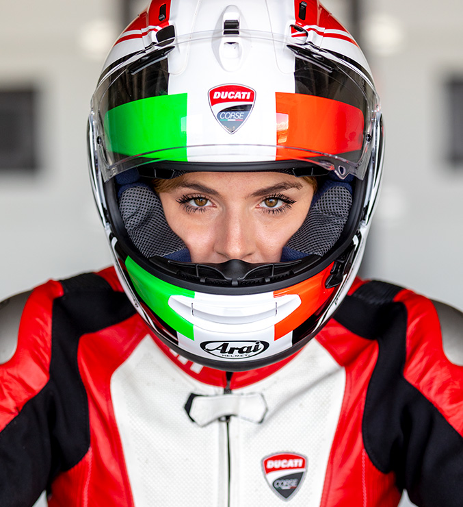 Monster-02-carousel-imgtext-677x740