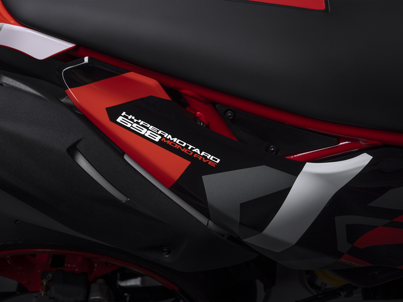 Tecnnologia - Ducati Hypermotard 698 Mono