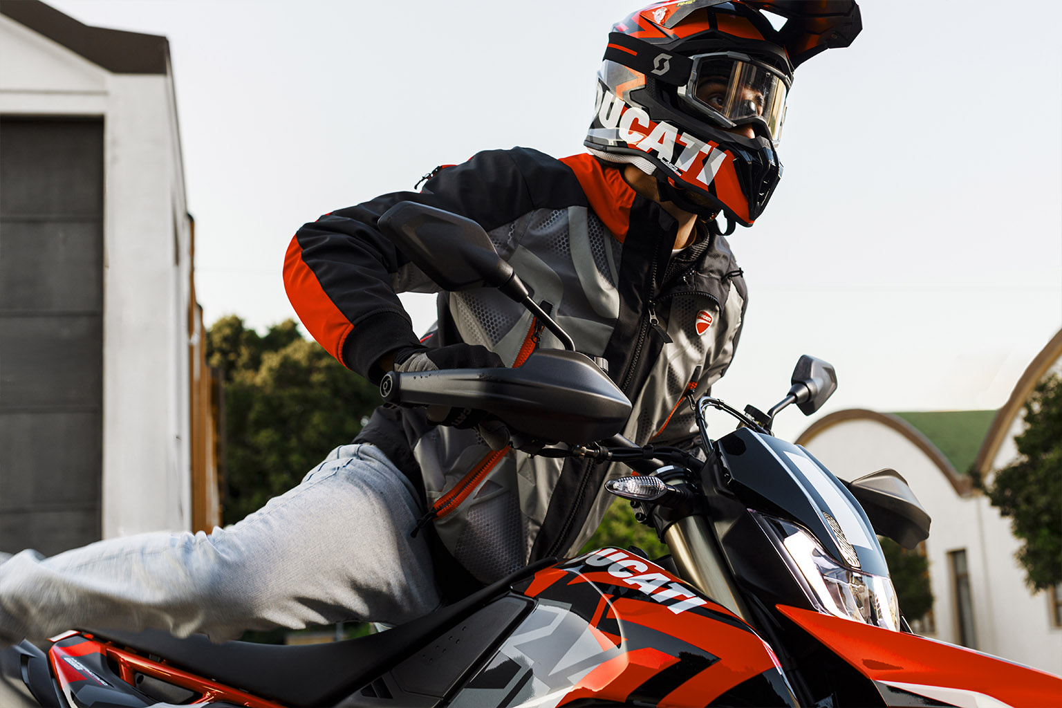 Urban - Equipamentos Ducati Brasília