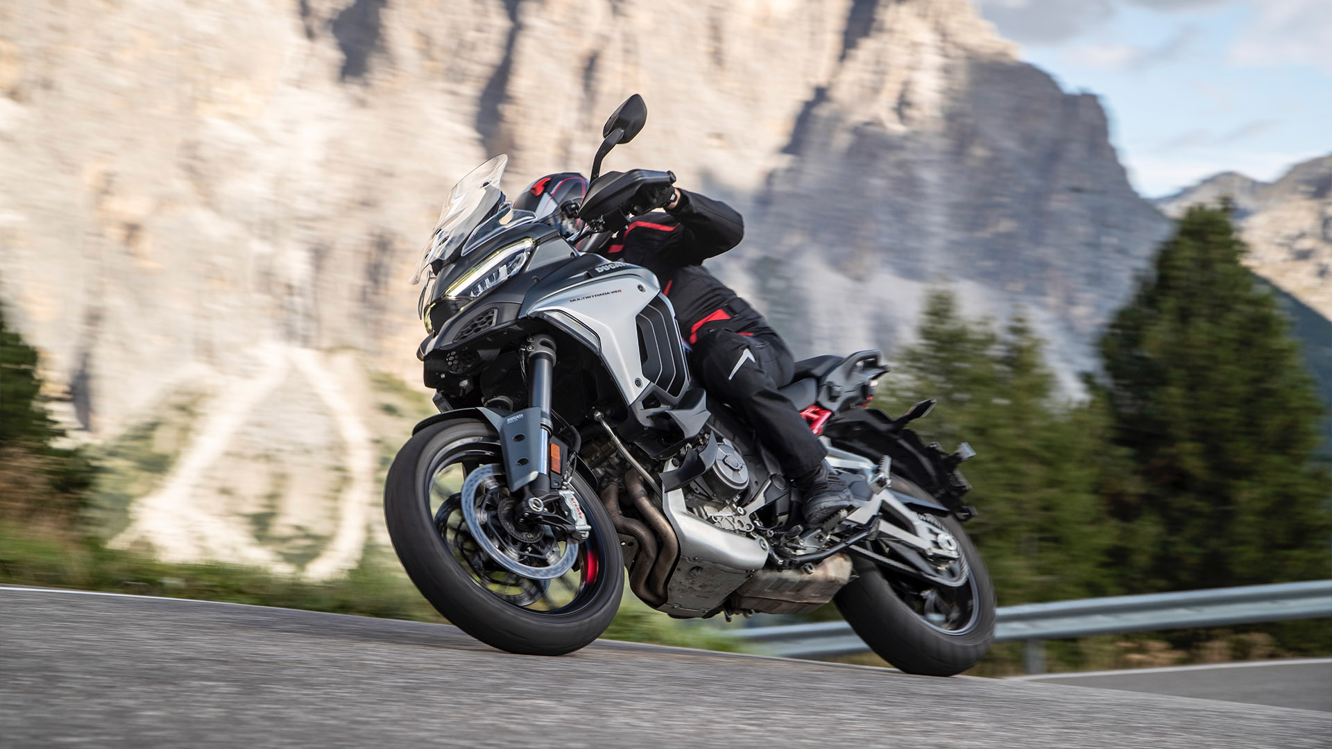 Wallpaper Ducati Brasília Multistrada V4s 7