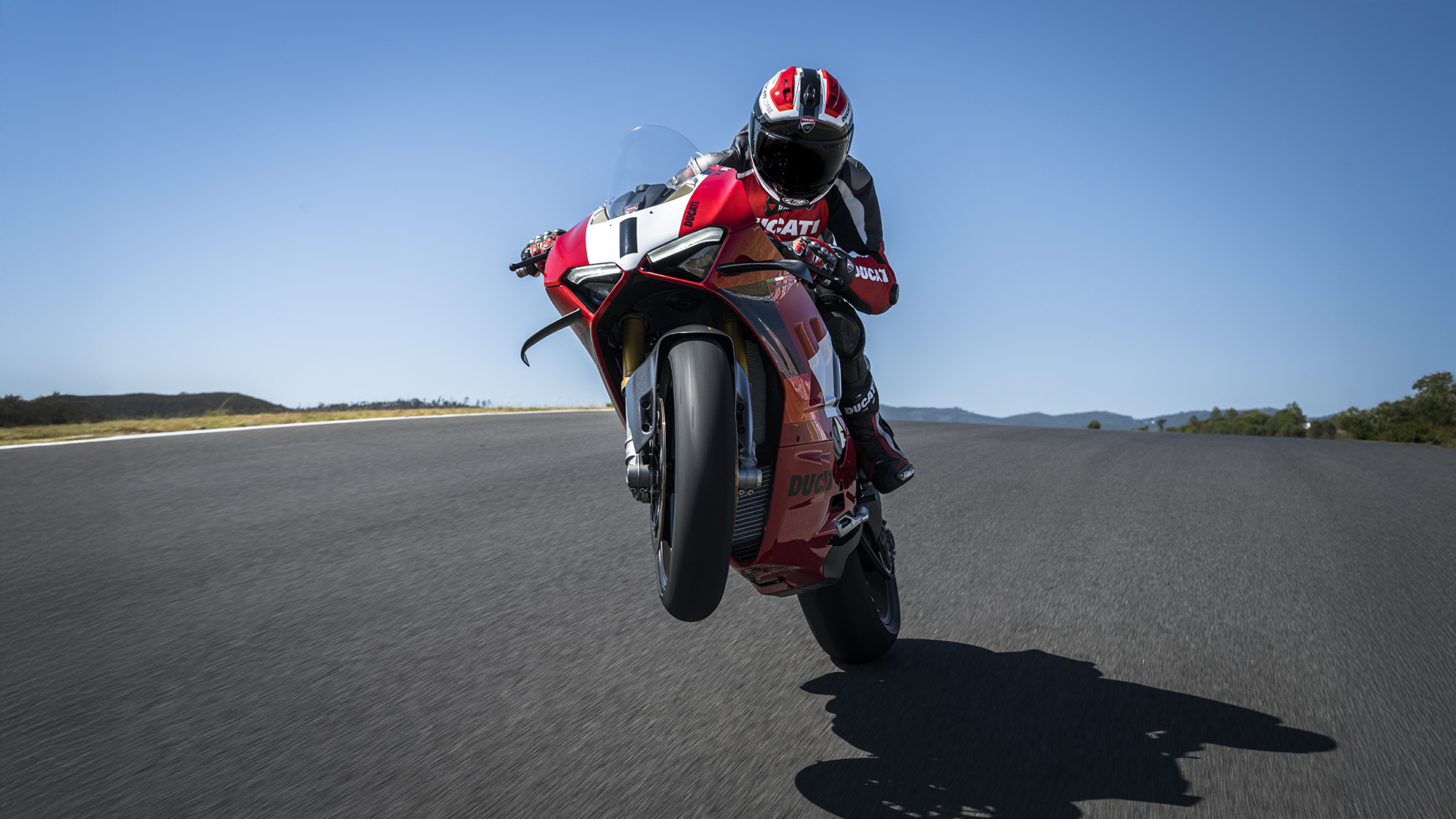 Wallpaper Ducati Brasília Panigale V4 R