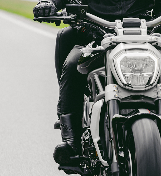 XDiavel_655x704_mavo.co_27