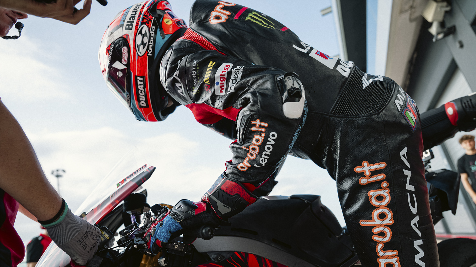 Wallpaper DUcati Brasília - login 1